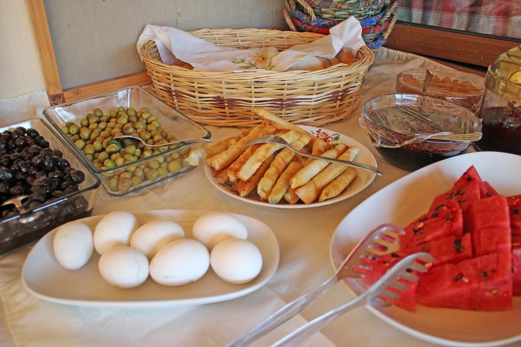 Ilyada Hotel Bozcaada Island Номер фото